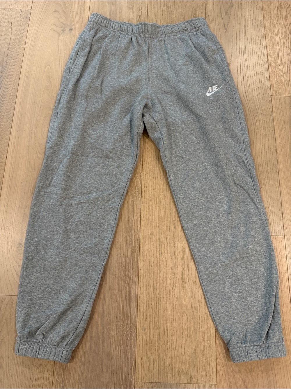 Nike Men’s Grey Fleece Jogger Pants Size Medium